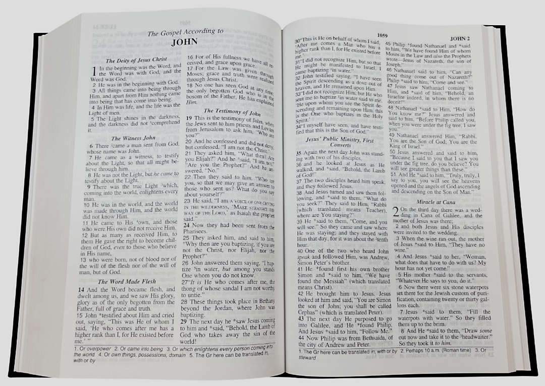 NASB Large Print Pew Bible, 1995 text
