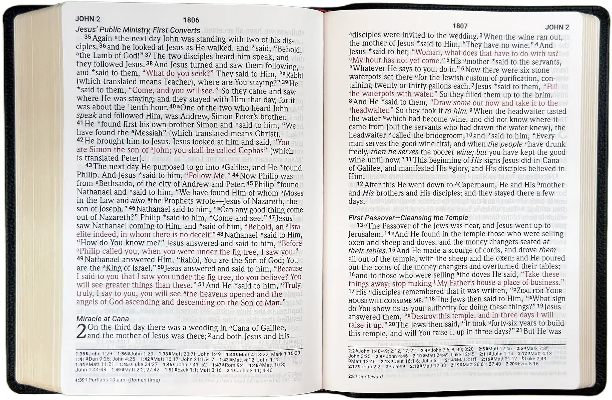 NASB 1995 Giant Print Reference Bible, open interior pages