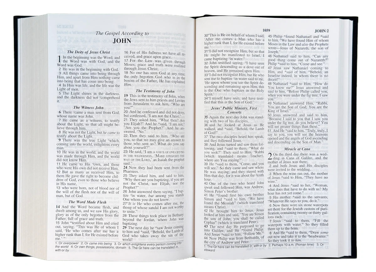 NASB 1995 Large Print Pew Bible, open interior pages