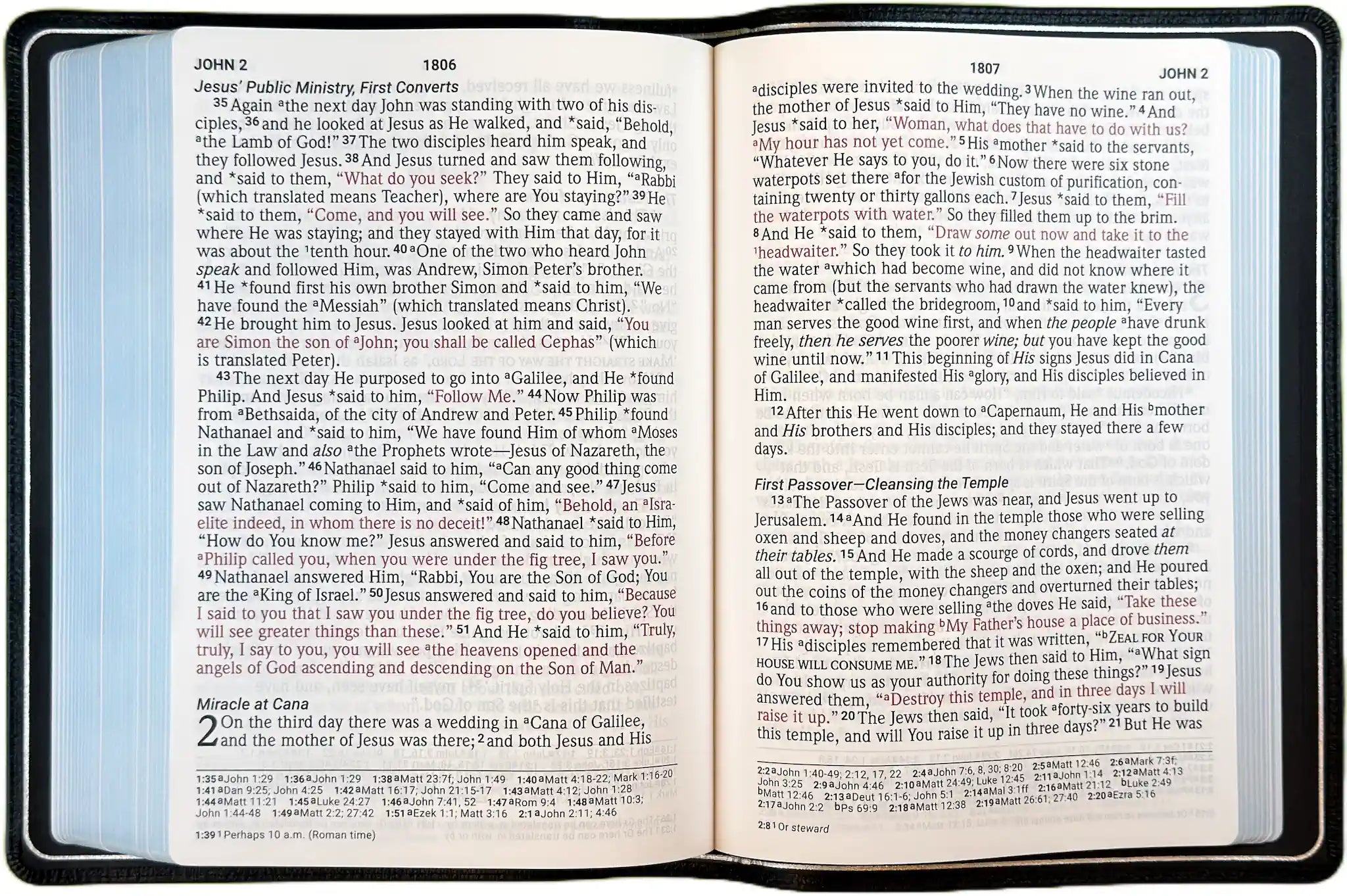 NASB 1995 Prime Giant Print Reference Bible, open interior pages